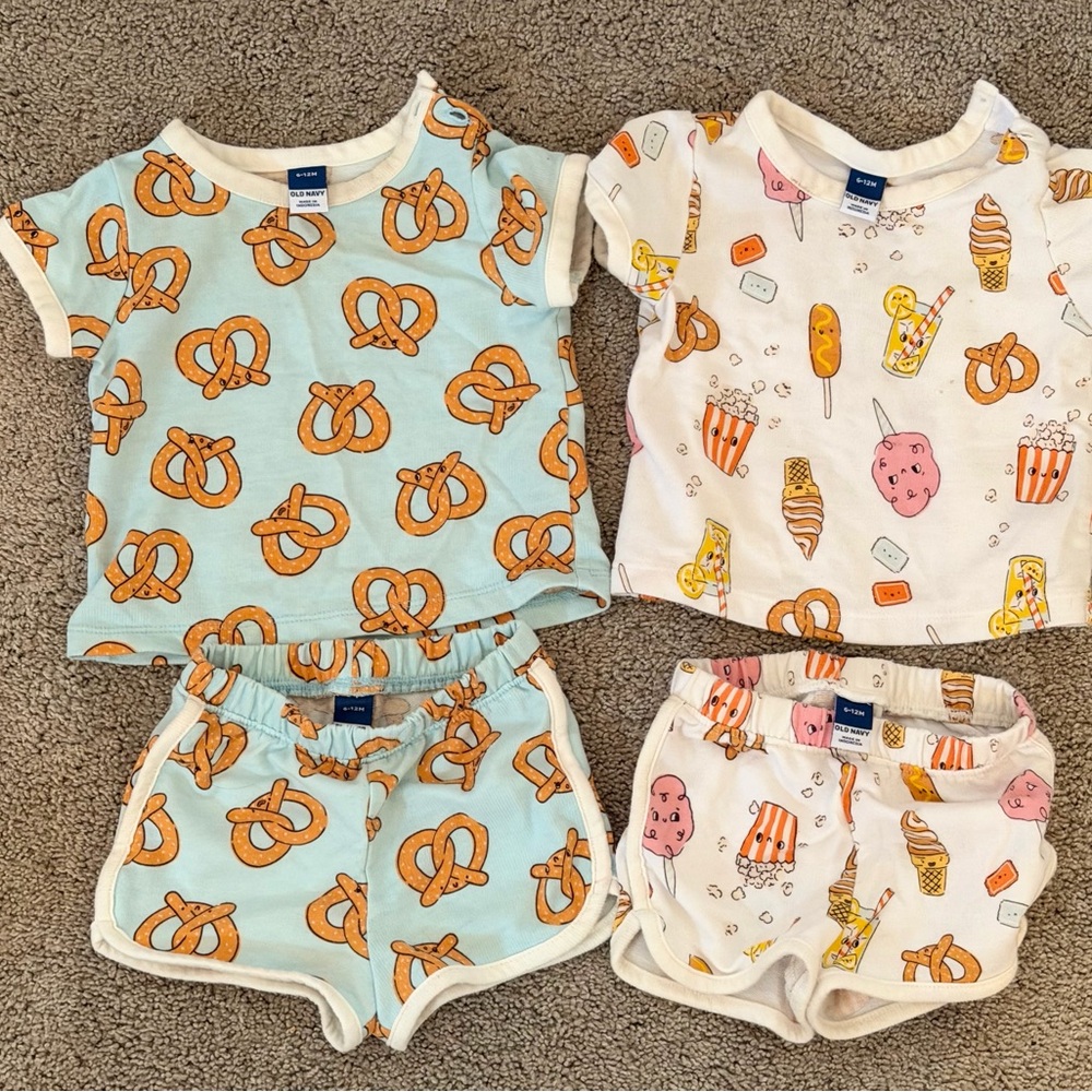 Two Old Navy Baby Summer Outfit Sets 6-12 months